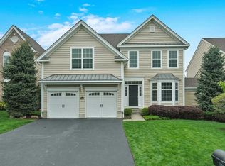 332 Honness Rd, Fishkill, NY 12524