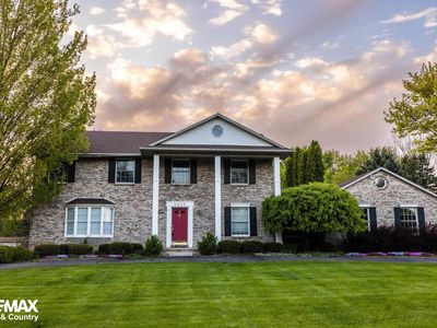 6445 Hickory Hollow Ct, Flint, MI, 48532