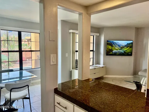 6651 N Campbell Ave APT 217, Tucson, AZ 85718
