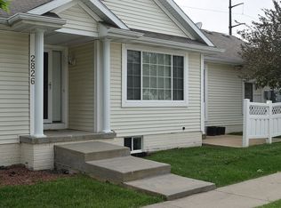 2826 Ithica Ct, Altoona, IA 50009