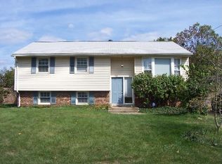 5621 Ottawa Rd, Centreville, VA 20120