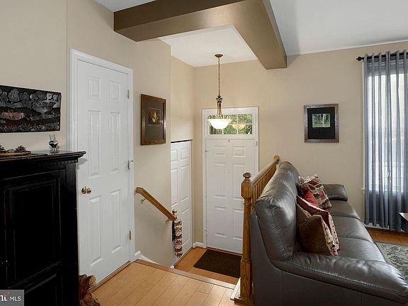 3rd image of 6260 Taliaferro Way