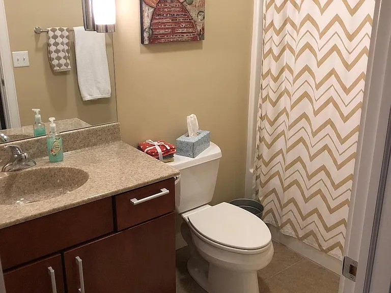 688 Oakwood Ave — Photo 14