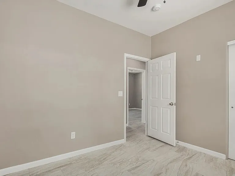 1334 W Talisman St #2 — Photo 9