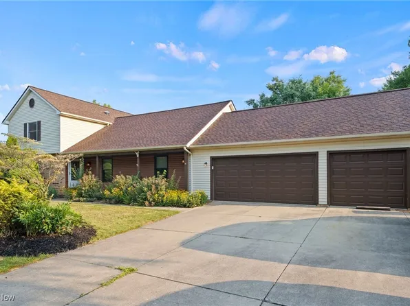 9468 Potomac Dr, North Royalton, OH 44133