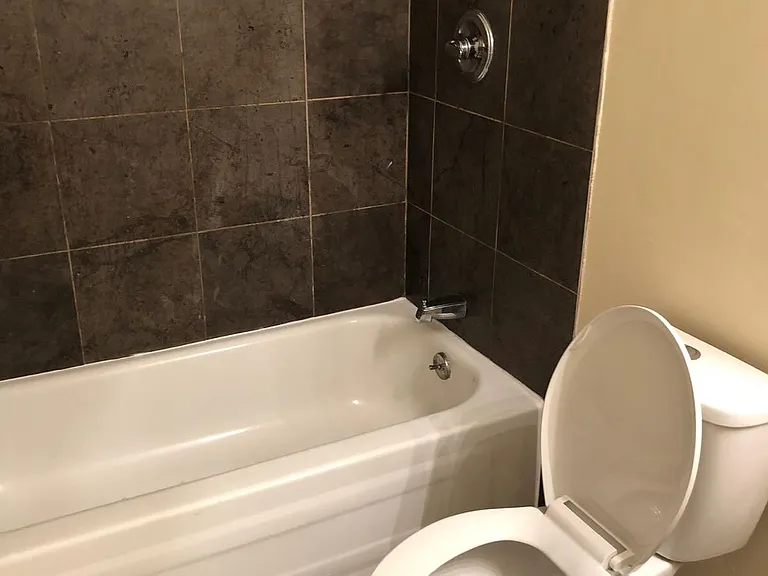 825 Longhunter Ct — Photo 3