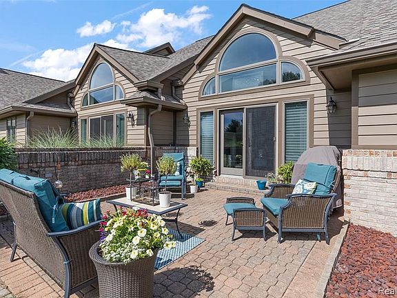 2nd image of 9395 Varodell Dr