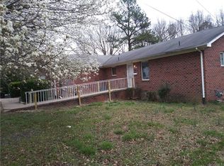 2806 Courthouse Rd, Hopewell, VA 23860