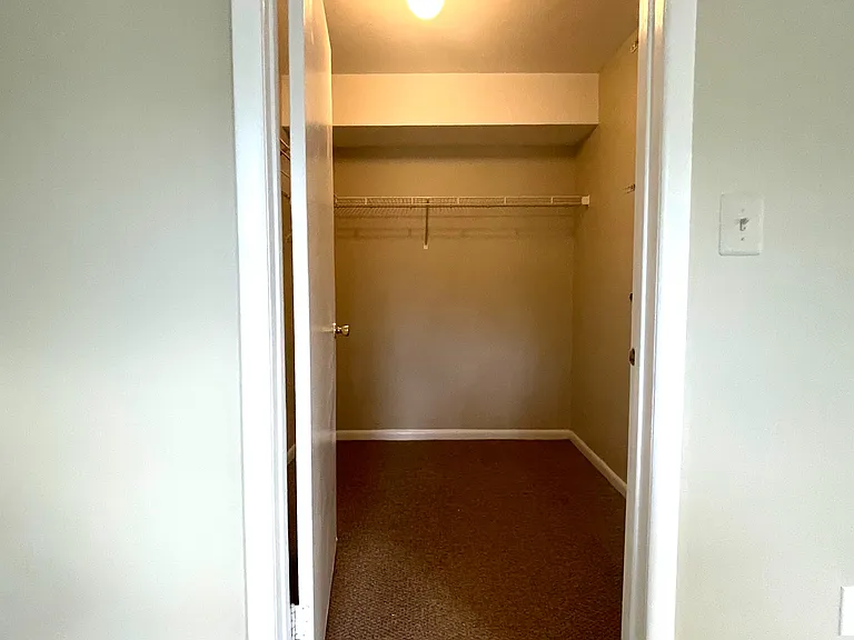 115 Cascade Ct #8 — Photo 11