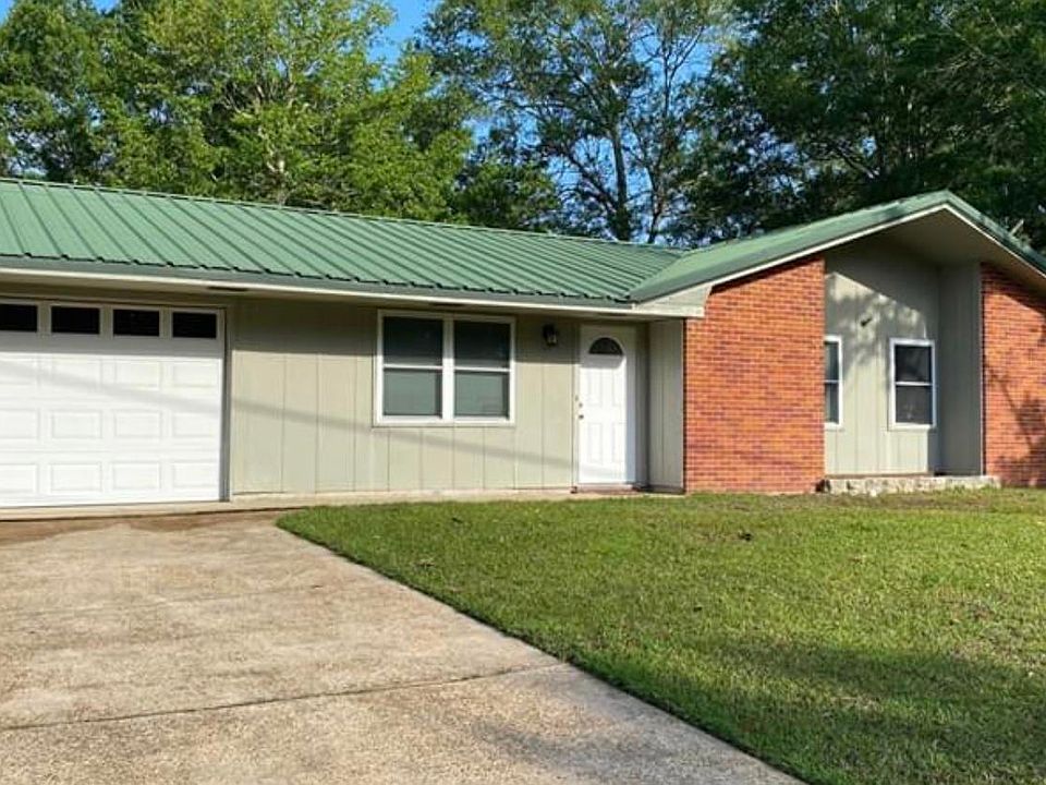 1st image of 446 Whispering Pine Dr