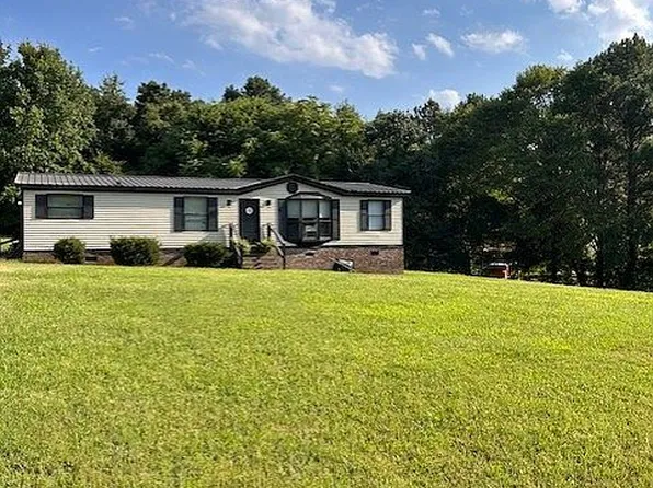 2080 Pleasants St, Oxford, NC 27565