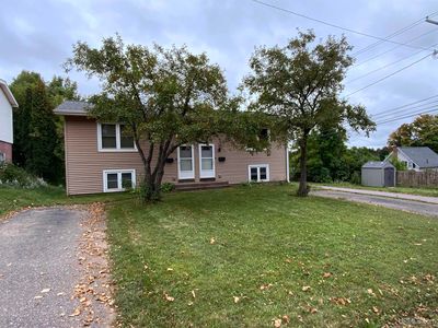 412 N McKenzie Ave #414, Negaunee, MI, 49866