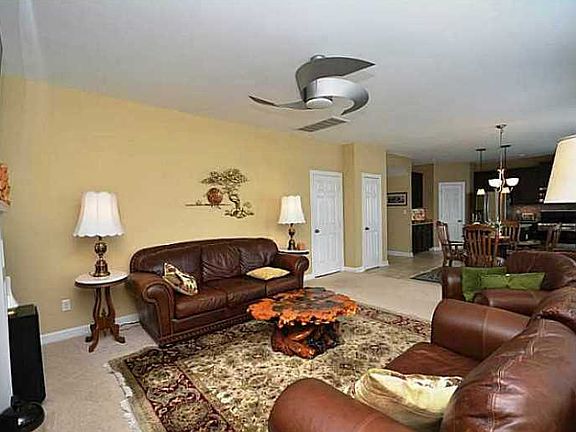 5th image of 2621 Riverwatch Dr