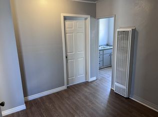 220 W F St, Wilmington, CA 90744