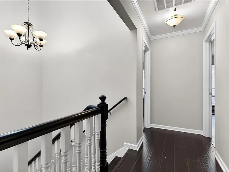 6393 Hawthorne Ter — Photo 23