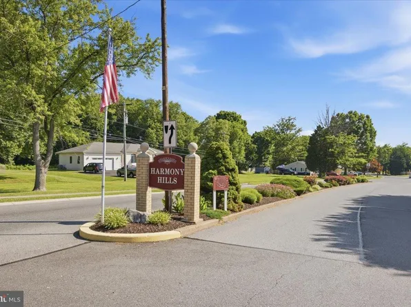 300 Tamara Cir, Newark, DE 19711