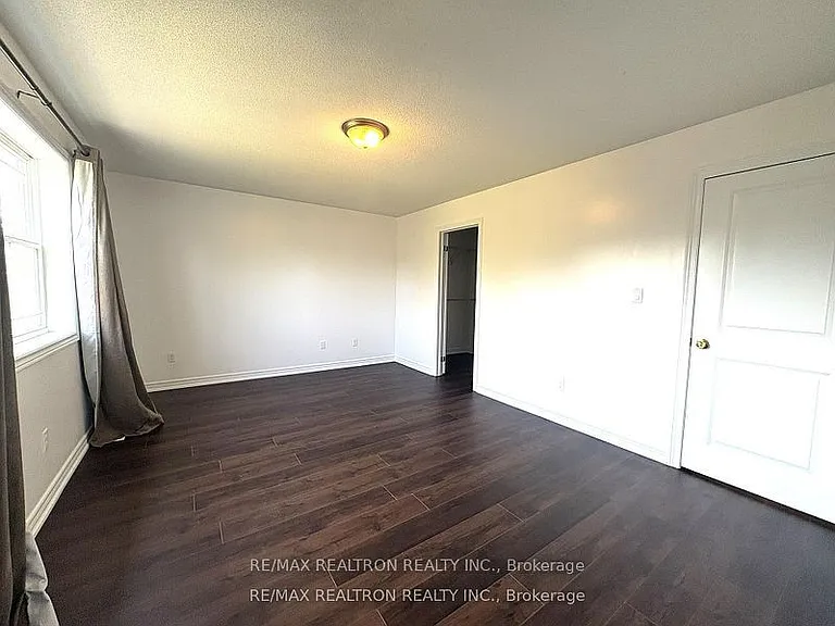 132 Bowen Dr — Photo 8