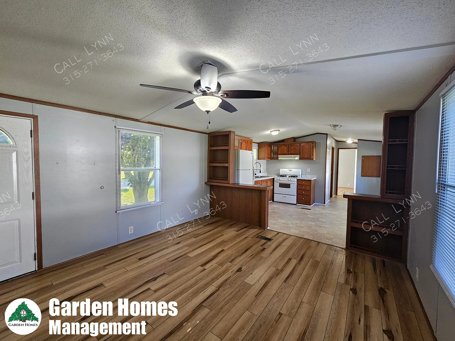 3 bed, 1.5 bath, 924 sqft, $1,400 — Photo 4