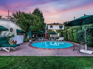 13322 Magnolia Blvd #B, Sherman Oaks, CA 91423