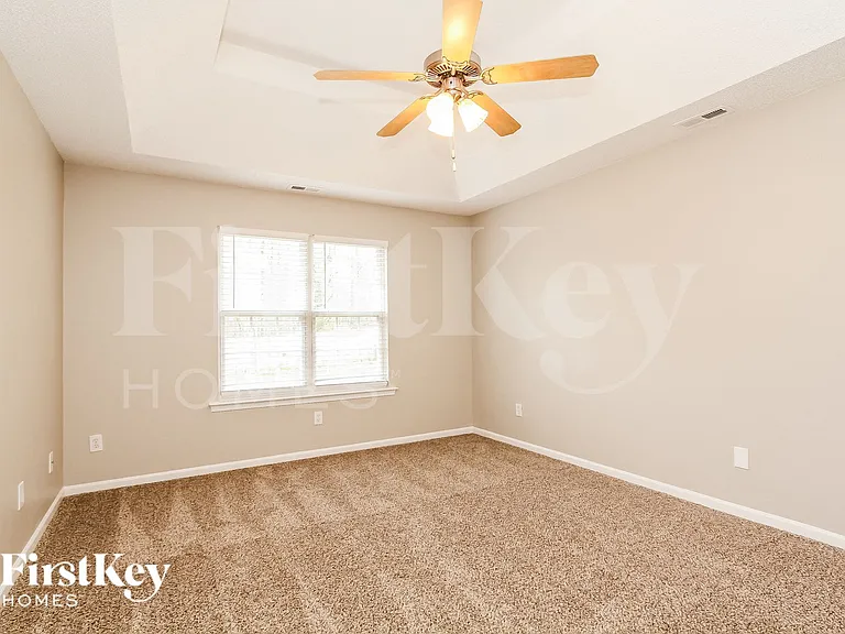 164 Silver Birch Ln — Photo 8