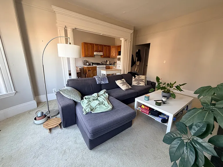 29 Longwood Ave #3 — Photo 1
