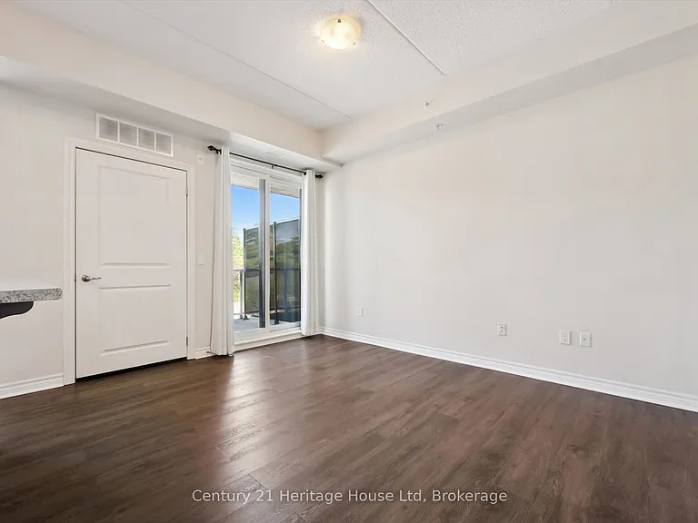 1280 Gordon St #305 — Photo 15