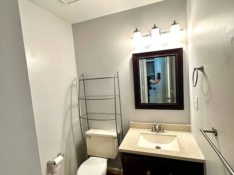4510 Genoa Cir — Photo 11
