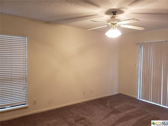 4th image of 407 Waterford Dr