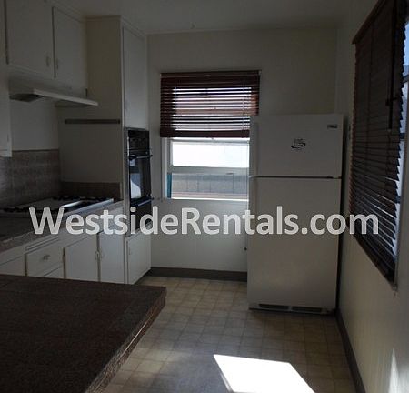 2nd image of 1813 11th St APT 2