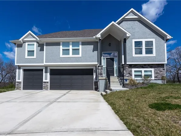 4927 Park Ridge Dr, Independence, MO 64015