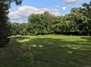 101 Crosby Rd, North Salem, NY 10560