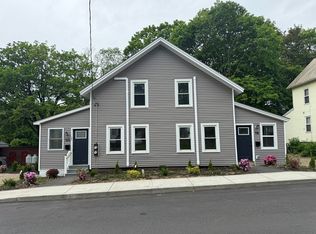 98-100 Hope St, Greenfield, MA 01301