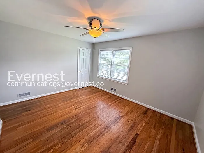 106 Acton Ave — Photo 13