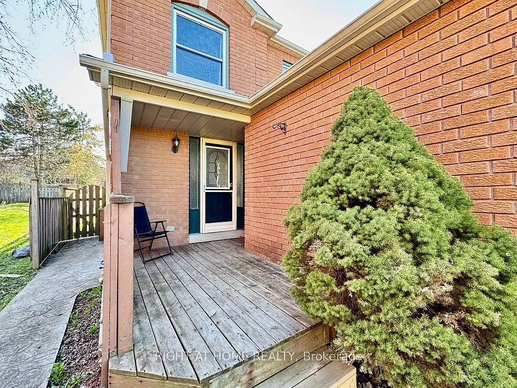 Building Photo - 71 Weatherup Cres #MAIN