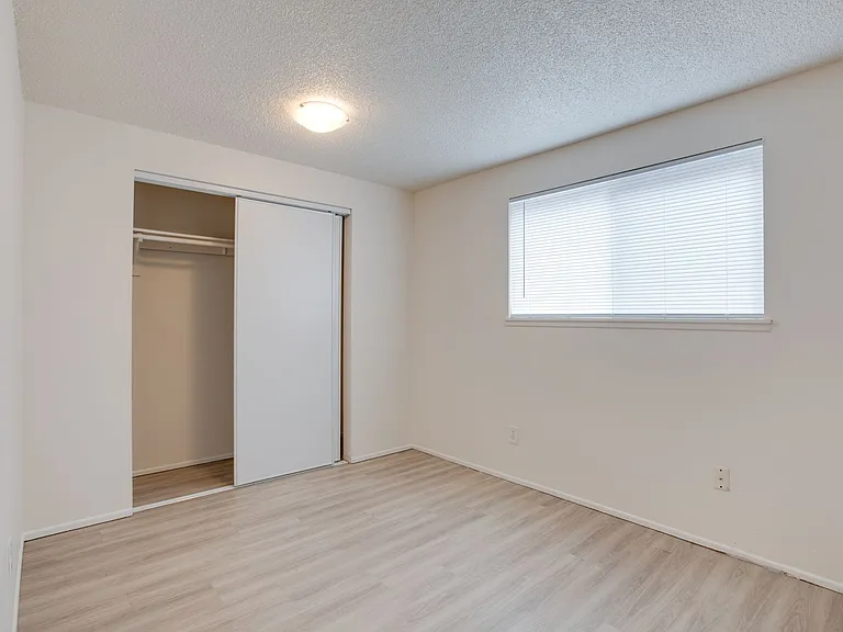 VILLAGE VICTORIAN APARTMENTS - YOUR HOME IS HERE! - UP TO 4 WEEKS FREE! — Photo 16
