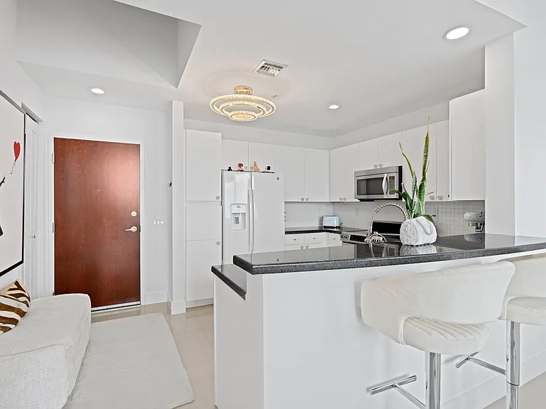 300 S Australian Ave #1608 — Photo 9