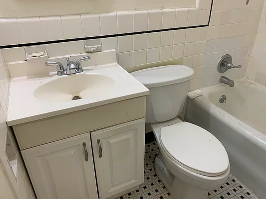 Rented by Daniel Gale Sotheby's International Realty | media 16