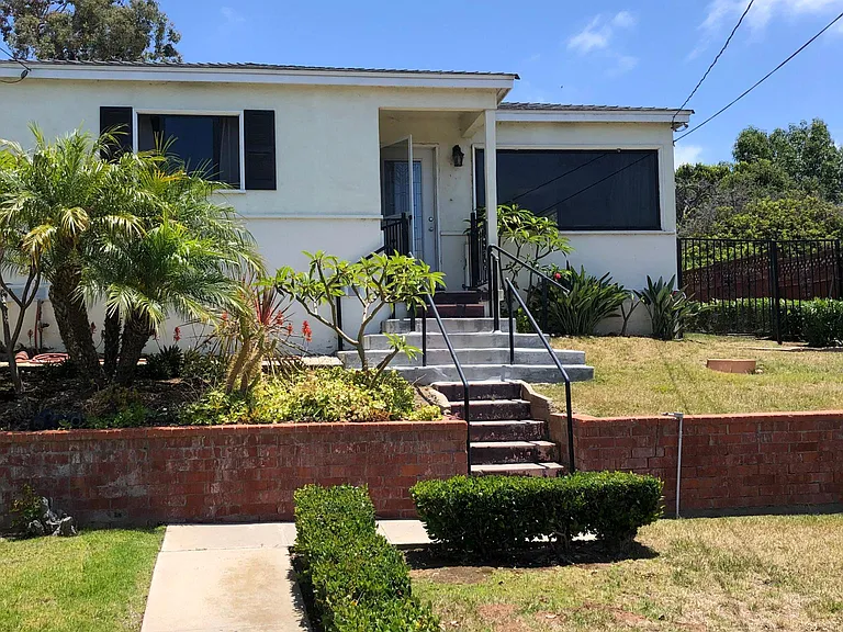 Viola St — Photo 11