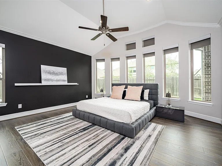 2511 Marble Hill Dr — Photo 23