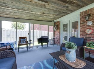 2018 Windjammer Way, Rowlett, TX 75088