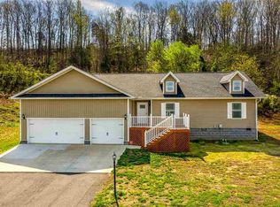 241 Clear Creek Rd, Kodak, TN 37764