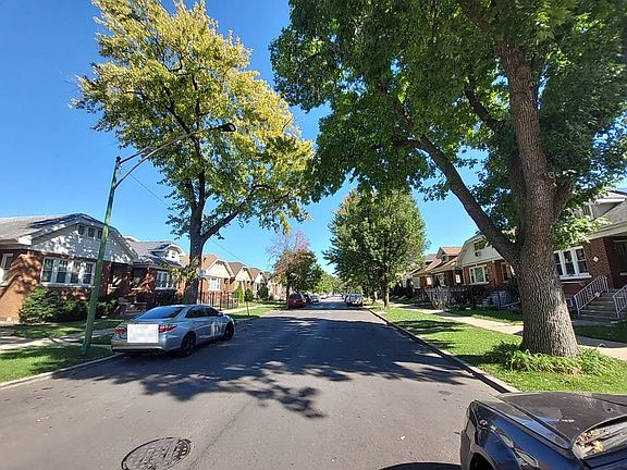 4th image of 5054 W Schubert Ave