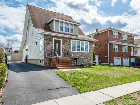 108 E. Gibbons St, Linden City, NJ 07036