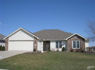 8604 Finn Dowling Cv, Fort Wayne, IN 46835