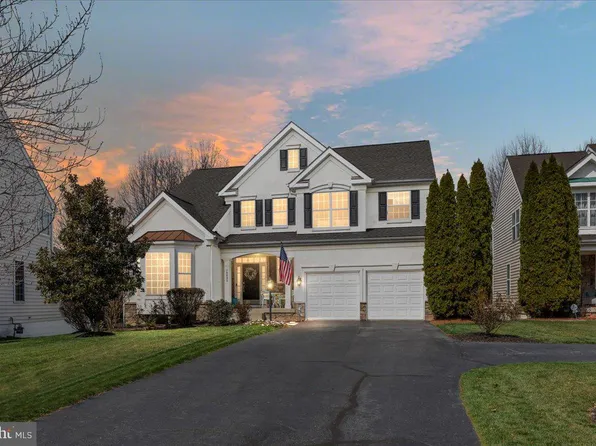 10693 Tattersall Dr, Manassas, VA 20112