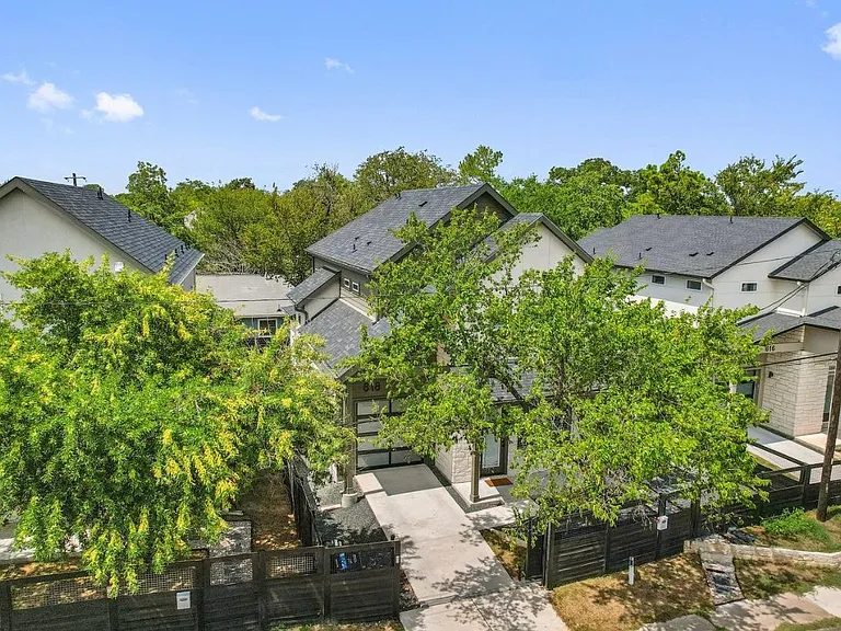 618 Montopolis Dr — Photo 6