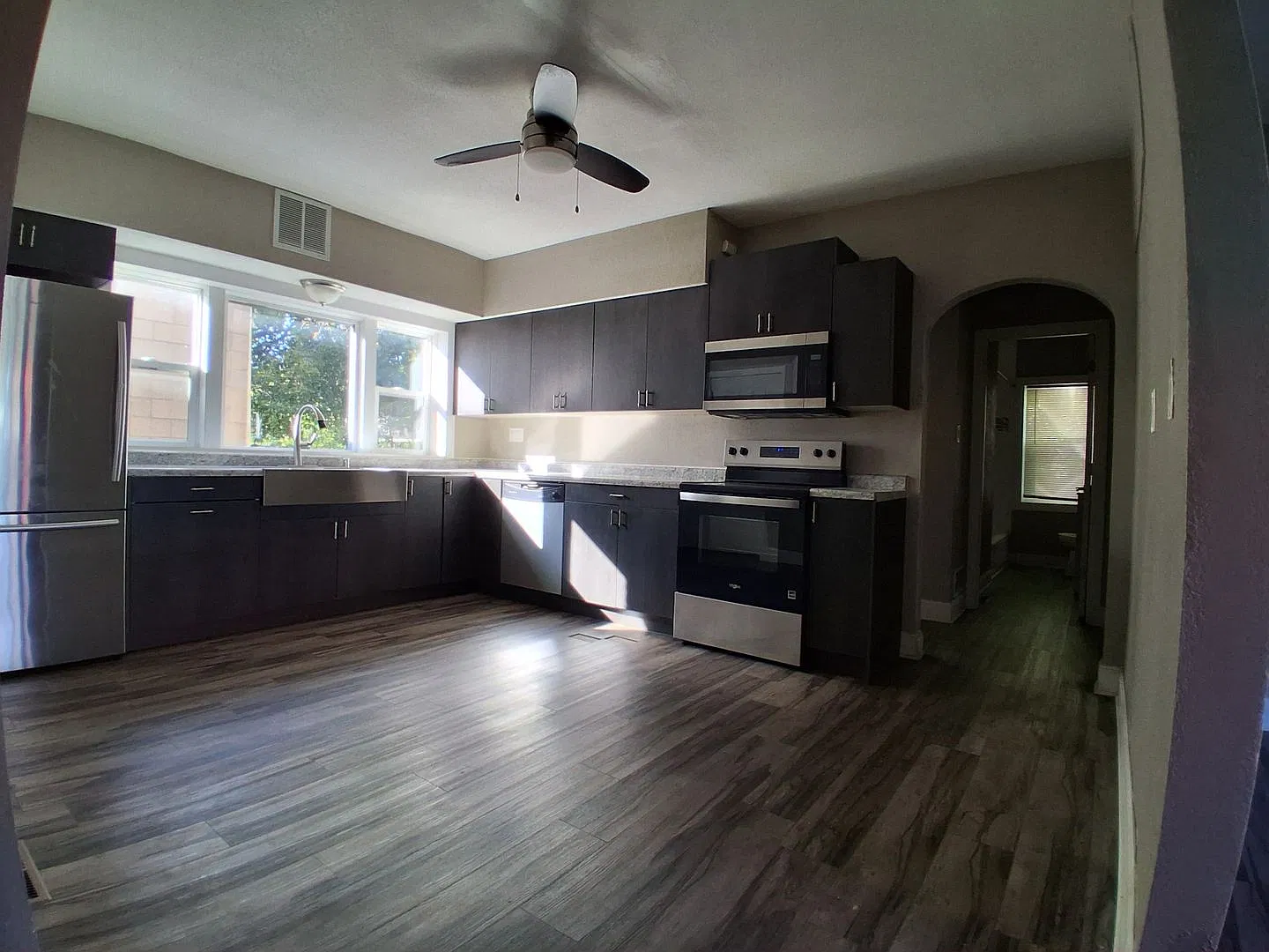 114 West Howard Avenue — Photo 4