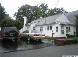 250 Garfield Ave, Laurence Harbor, NJ 08879