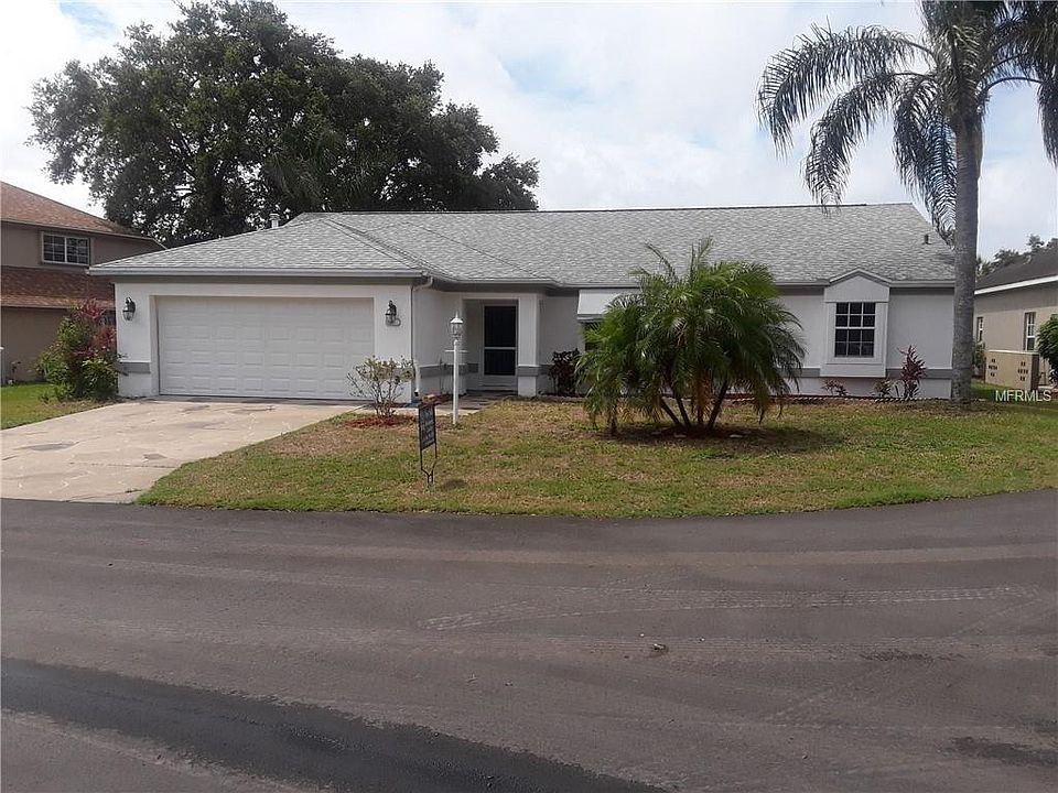 1st image of 4834 Hamlets Grove Dr