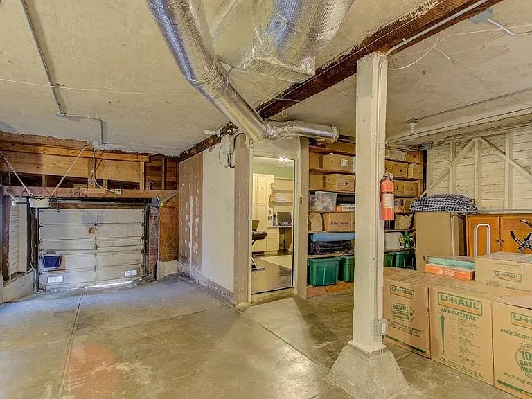 365 Wawona St — Photo 11